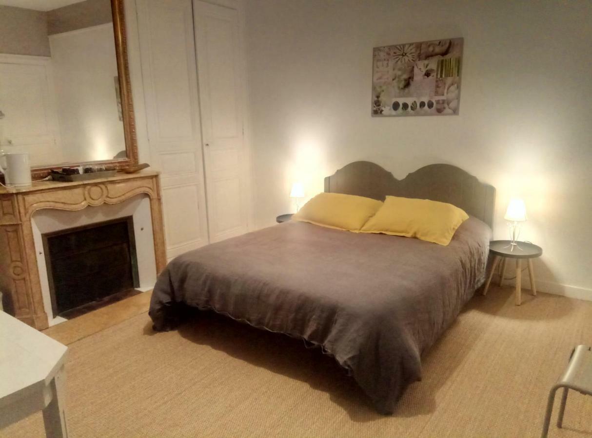 Chez Catherine Hotel Beauvais Luaran gambar